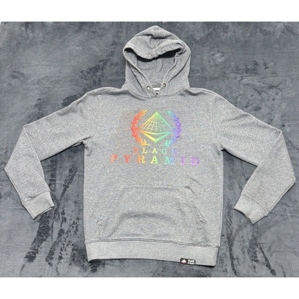 Black Pyramid Rainbow Embroidery Logo Gray Pullover Hoodie Sz.Small.